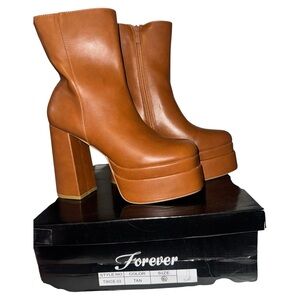 Forever Tan Platform Ankle Boots Chunky High Heel Women's Size 8.5